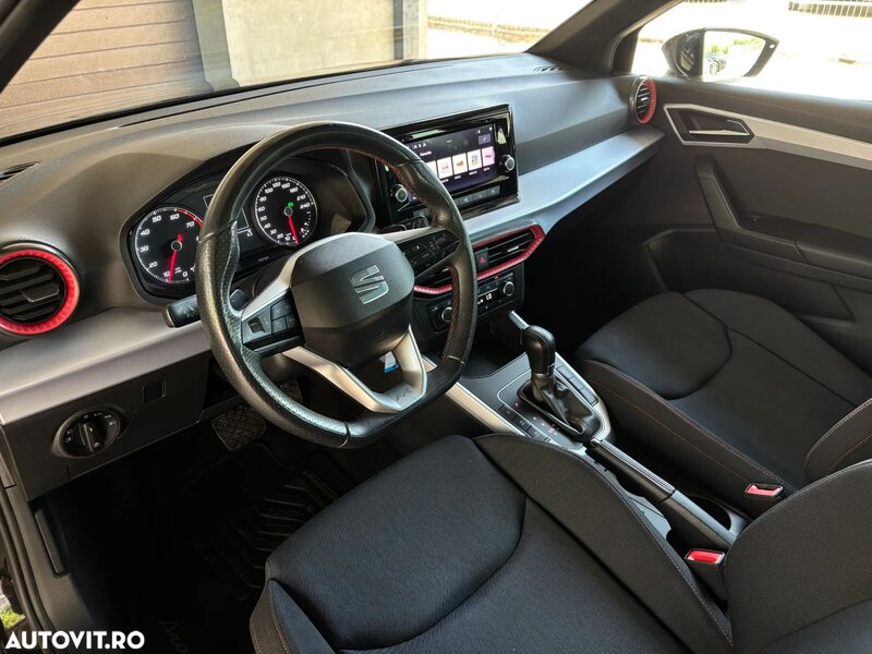 Seat Arona